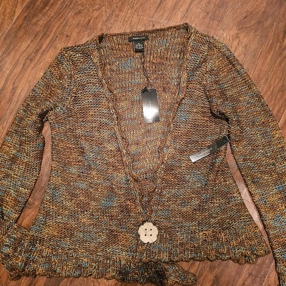 cardigan sweater size xl but fits like Large